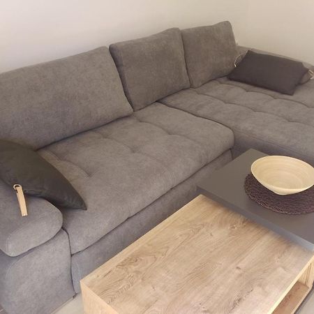 Apartment Tia Vis Luaran gambar